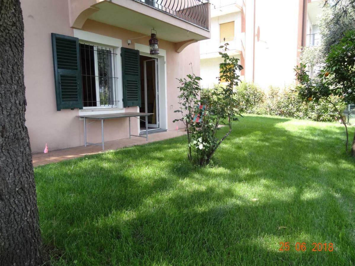 Bed & Blu Apartamento Savona Exterior foto