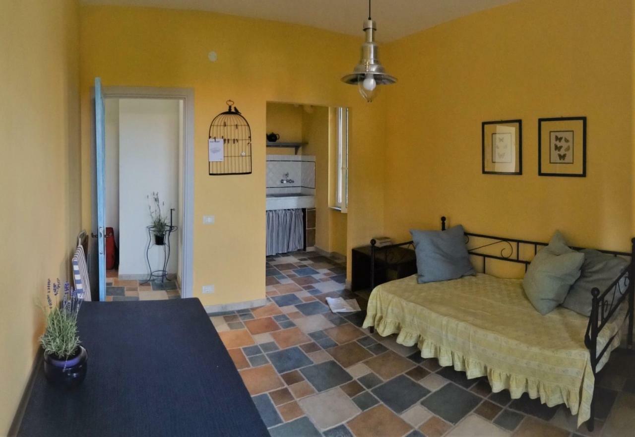 Bed & Blu Apartamento Savona Exterior foto